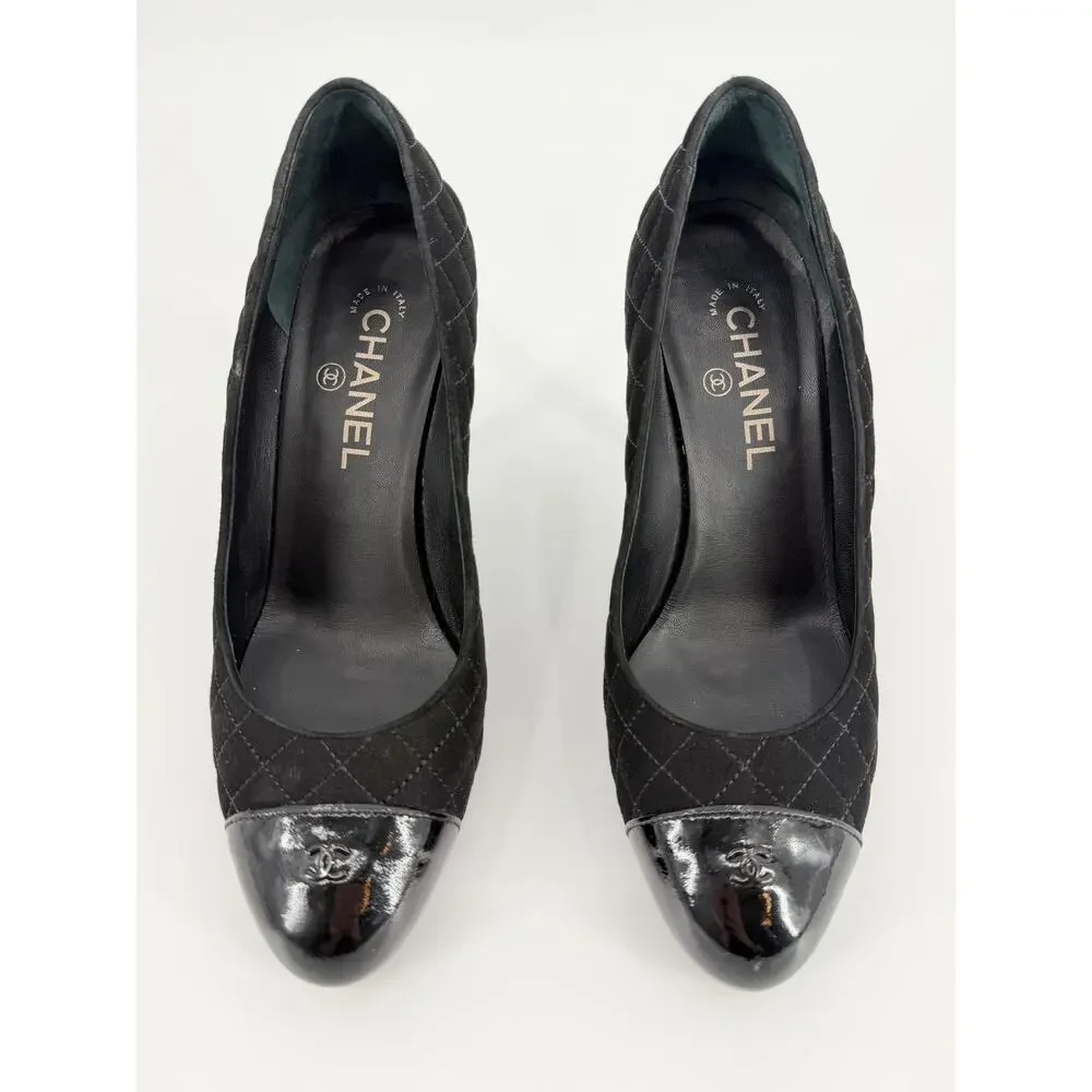Chanel Black Quilted Suede Patent Cap Toe Pumps CC Stiletto Heels Size 39